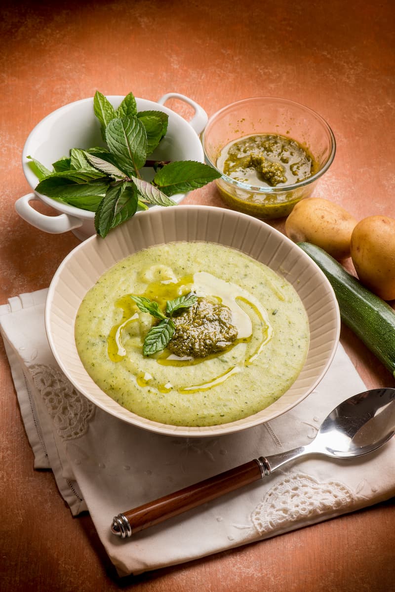 Caldo de Abobrinha com Queijo