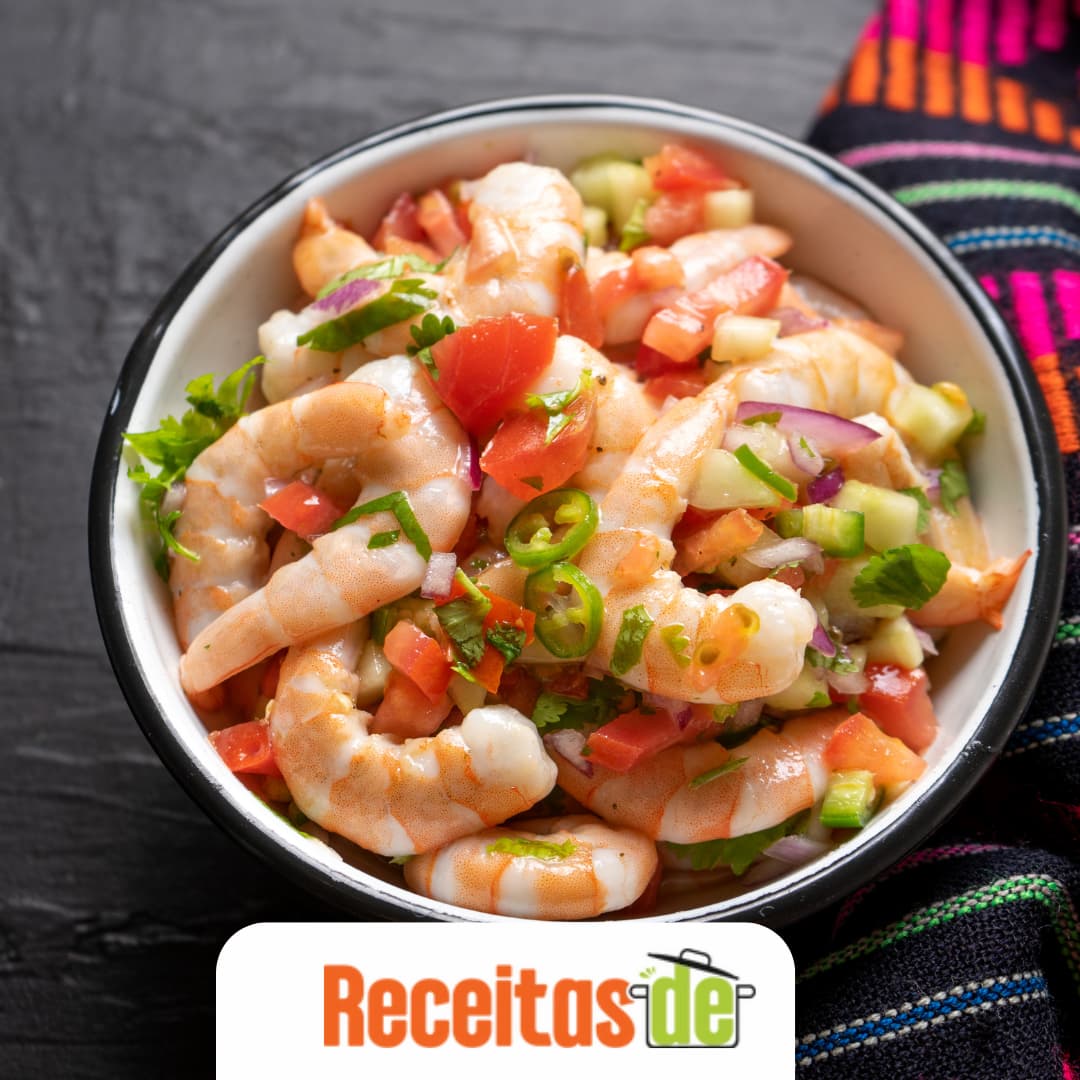 Ceviche de Camarão com Abacaxi e Coco