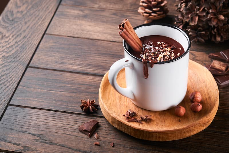 Chocolate Quente com Canela