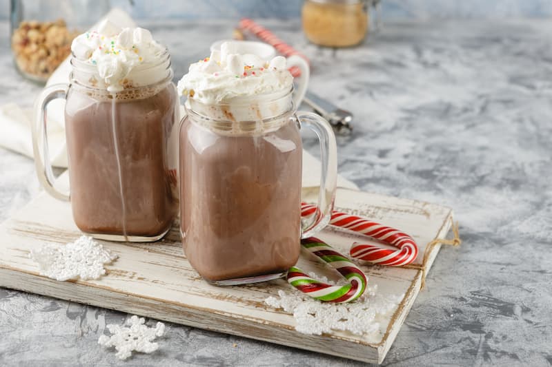 Chocolate Quente com Chantilly