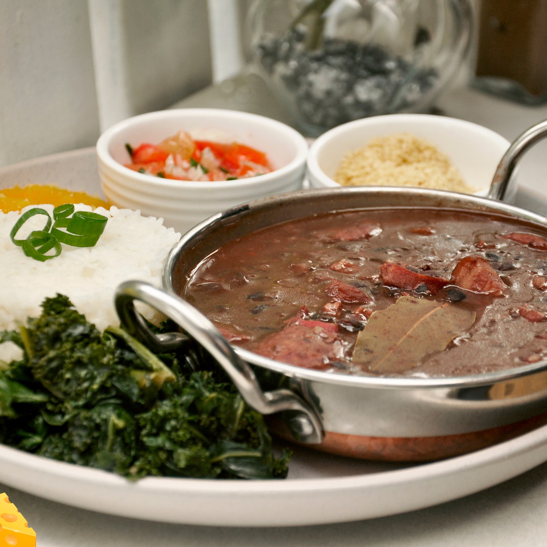 Feijoada Completa com Todos os Acompanhamentos