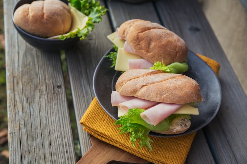 Sanduíche de Presunto e Queijo Clássico (1)