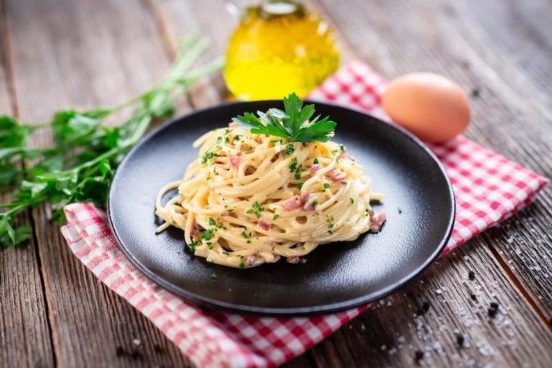 Selecionar Espaguete à Carbonara