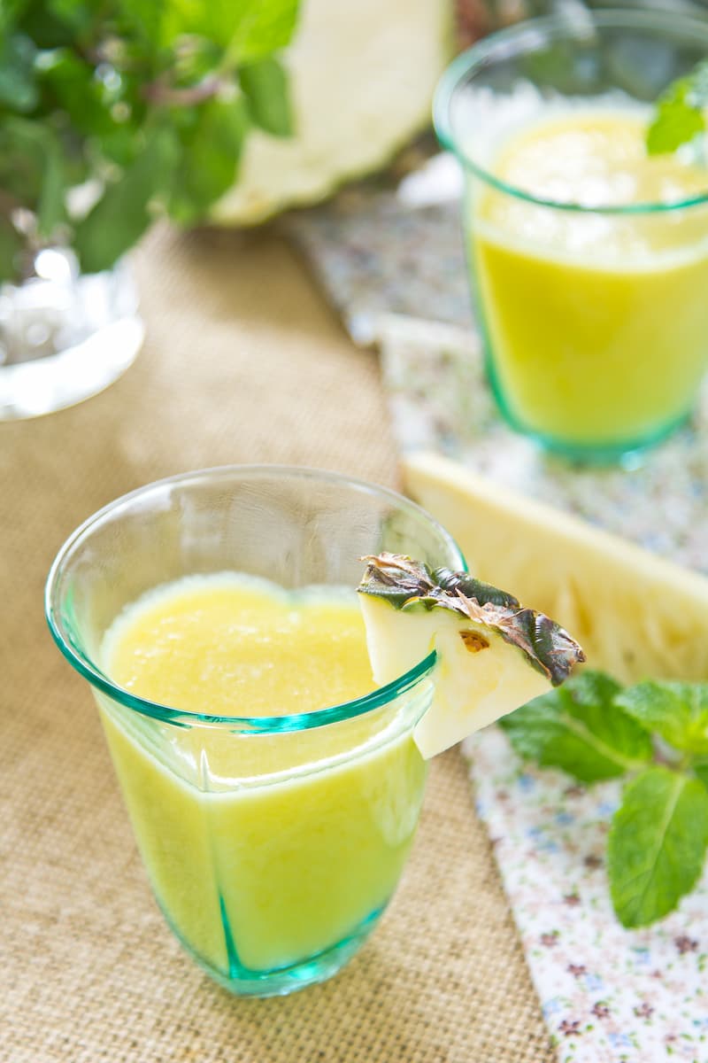 Suco de Abacaxi com Hortelã