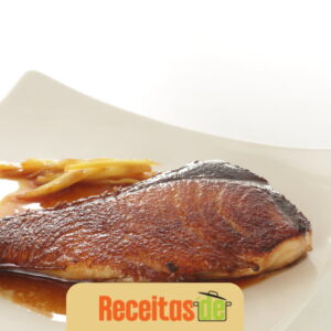 Hamachi Kama Assado com Gengibre e Limão