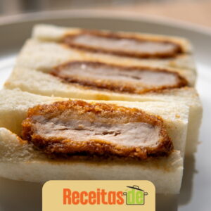 Katsu Sando Sanduíche Japonês Crocante e Delicioso