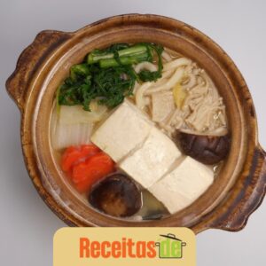 Nabeyaki Udon Sopa de Macarrão Japonesa