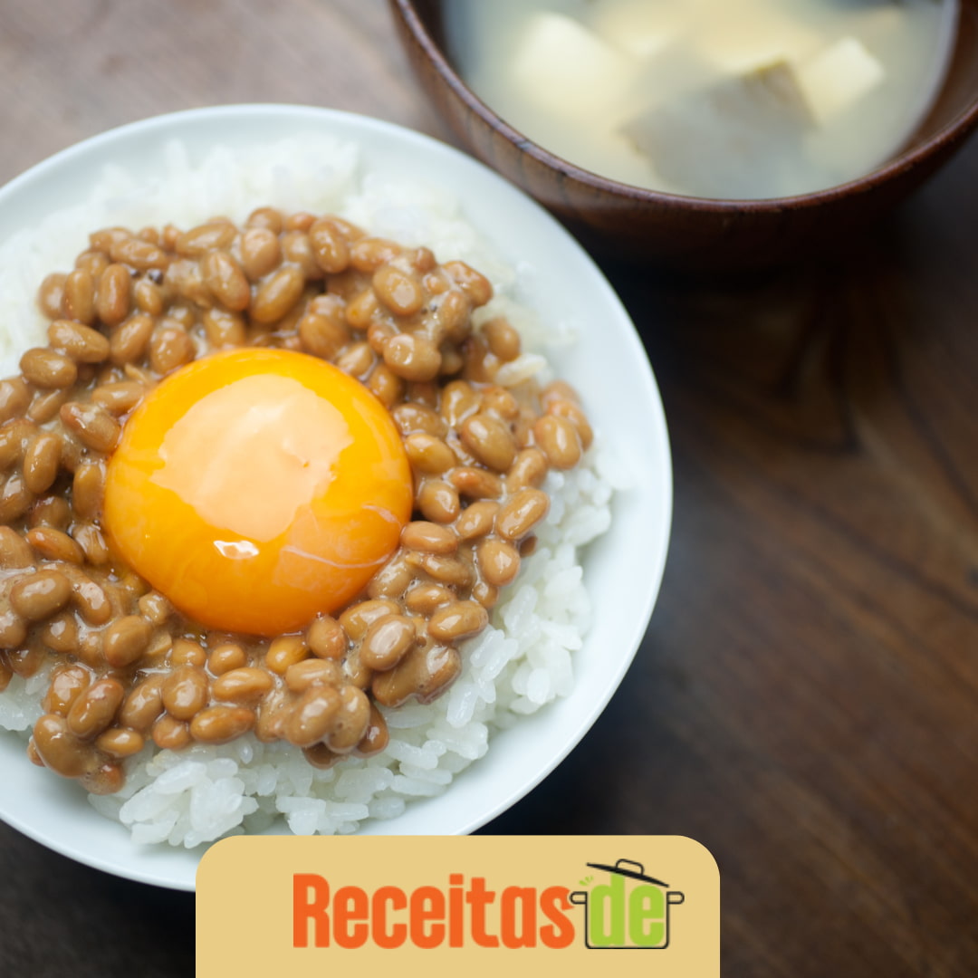 Nattō com Arroz e Ovos