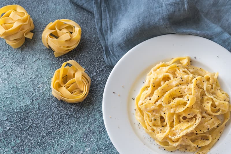 Fettuccine Alfredo