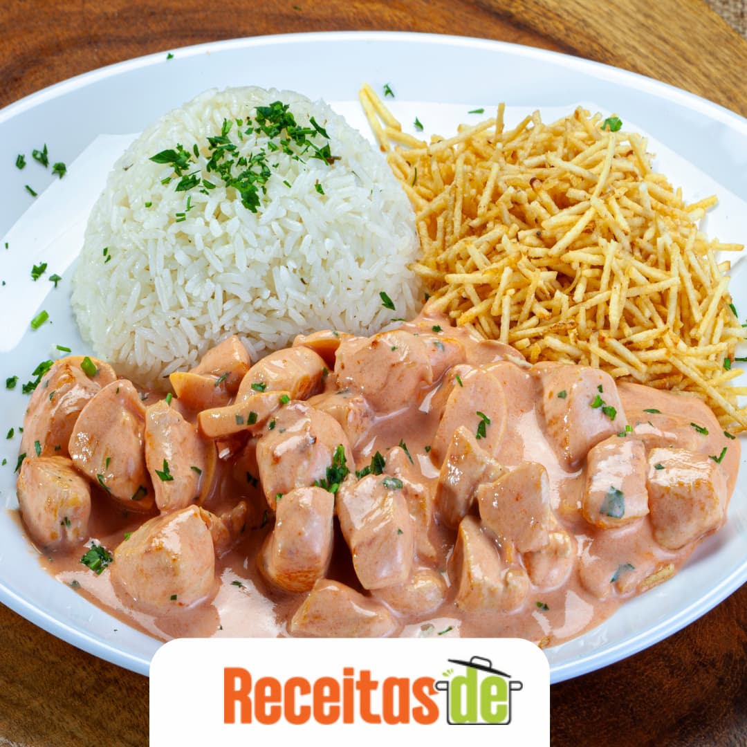 Strogonoff de Frango Simples