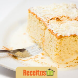 Bolo de Leite