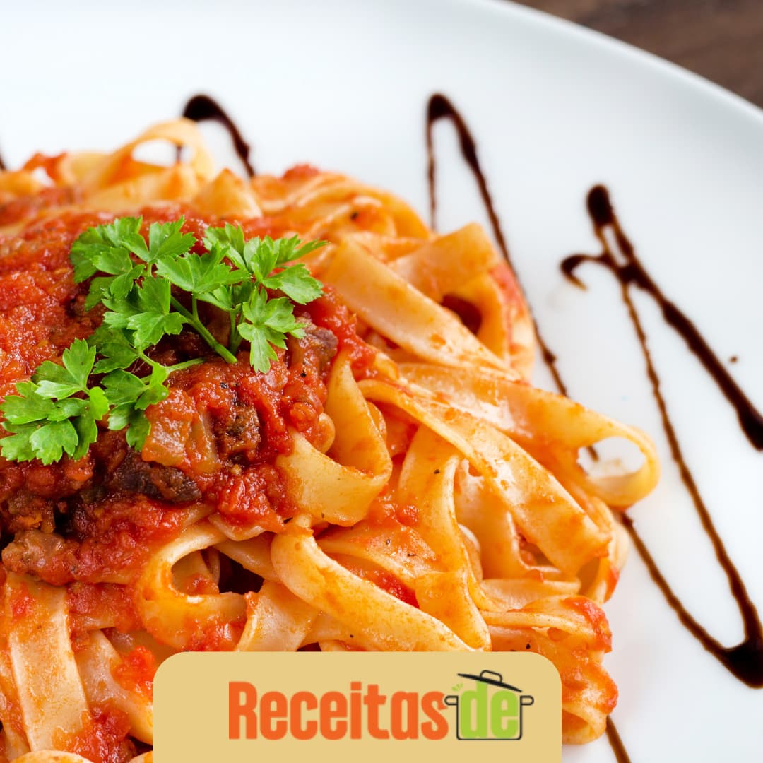 Talharim ao Sugo Simples e Delicioso