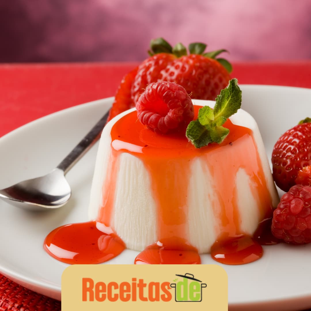 Panna Cotta de Iogurte Cremosa