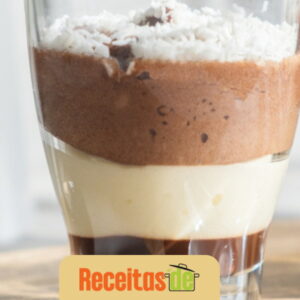 doce de coco e cjhocolate