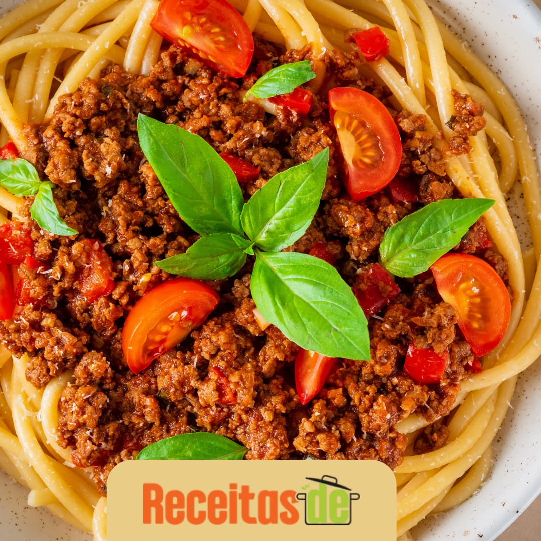 Macarrão com Carne Moída