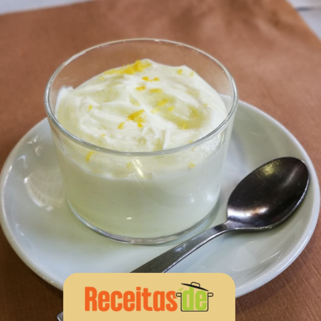Mousse de Abacaxi