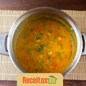 Selecionar Moqueca Capixaba de Camarão com Pirão Moqueca Capixaba de Camarão com Pirão