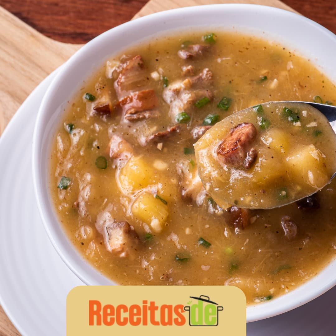 Sopa de Mandioca e Carne