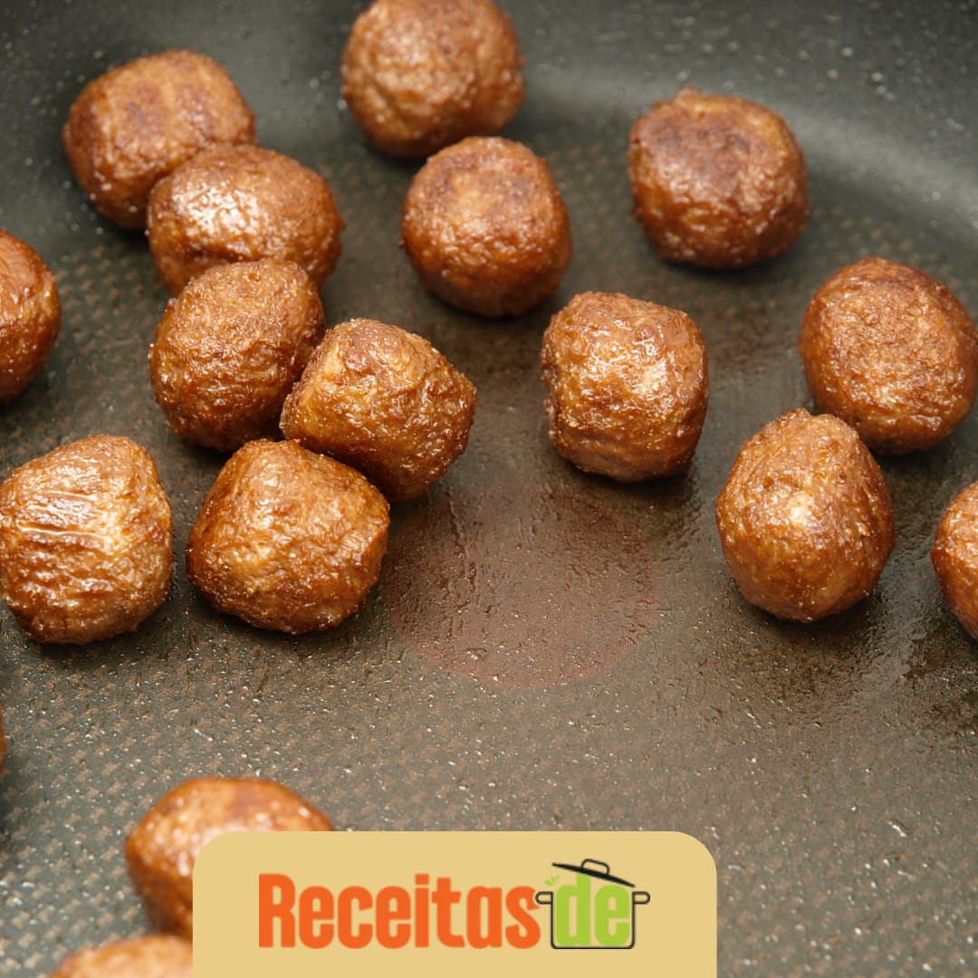 Almôndegas Deliciosas de Soja