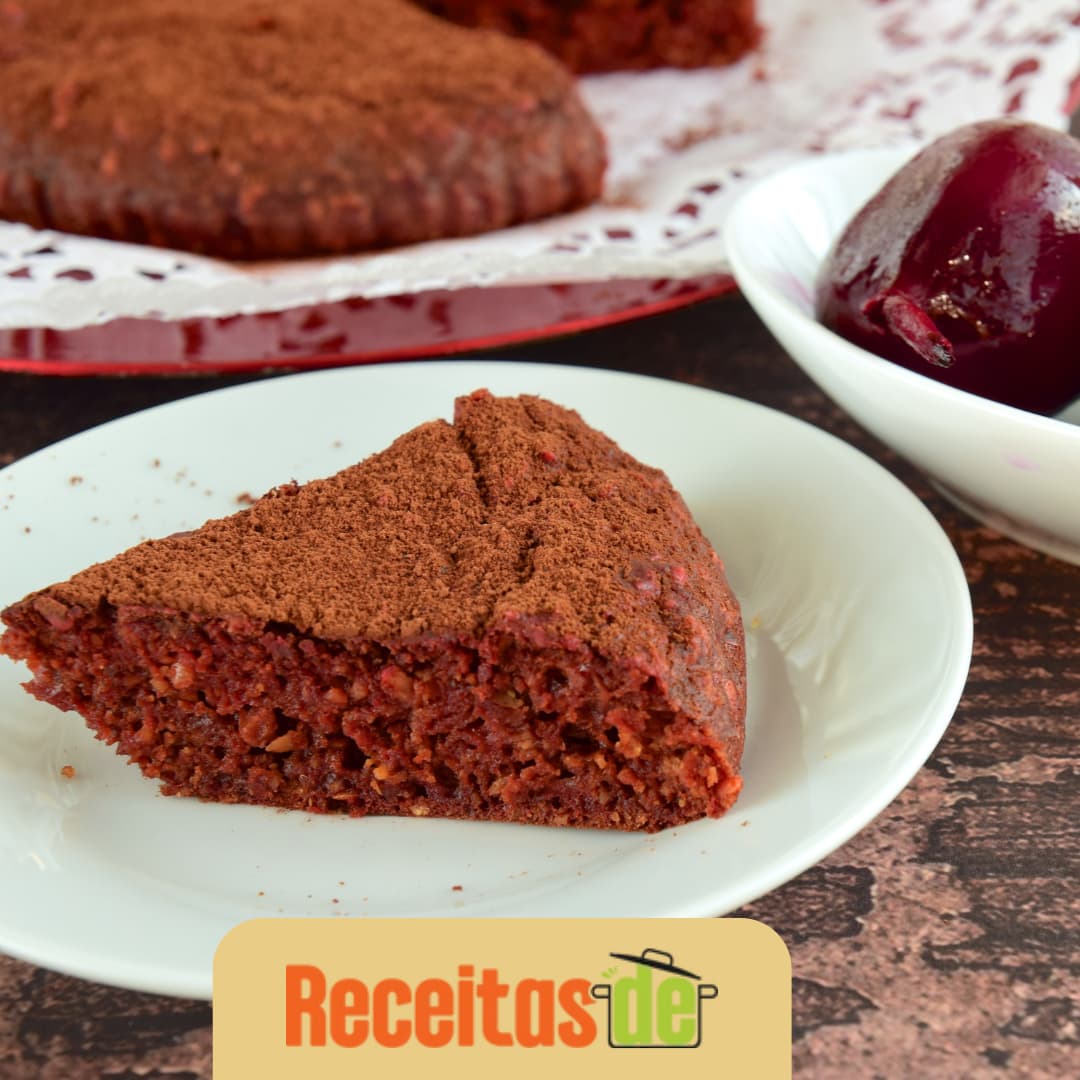 Bolo de Beterraba com Aveia Fit (1)