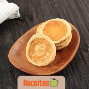 Empadinha Doce Fit de Banana com Aveia
