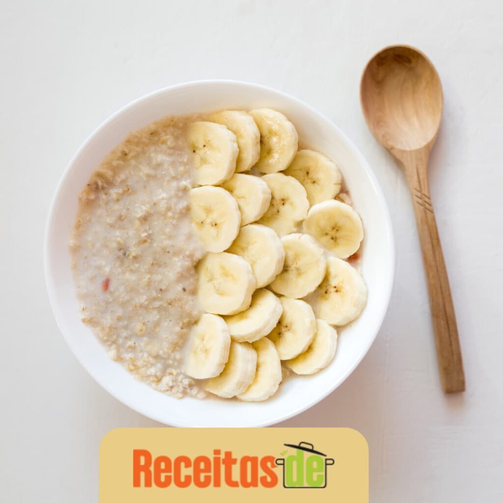 Receita de Mingau de Aveia com Banana - Receitas de ...