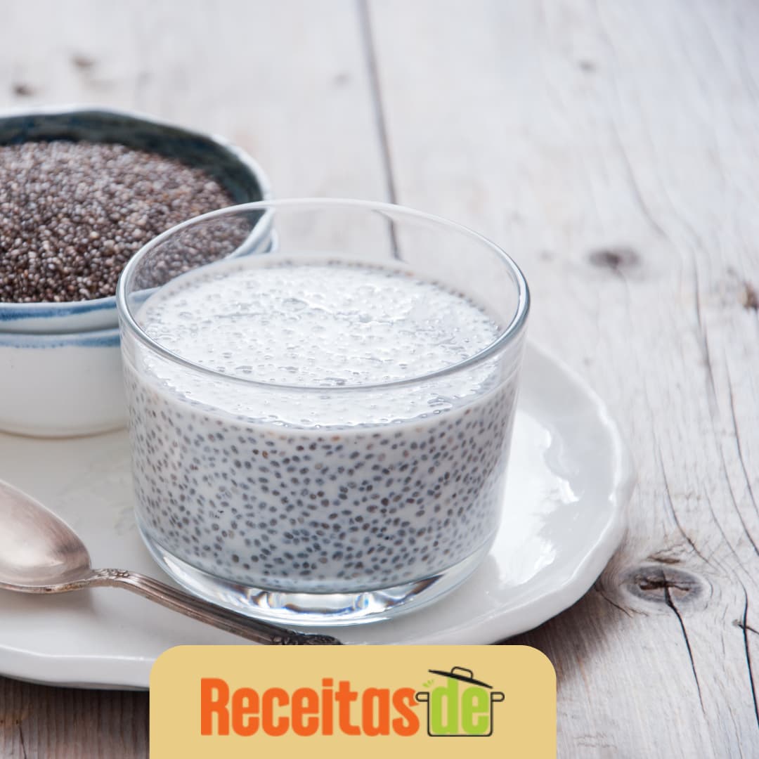 Pudim de Chia com Baunilha e Mel