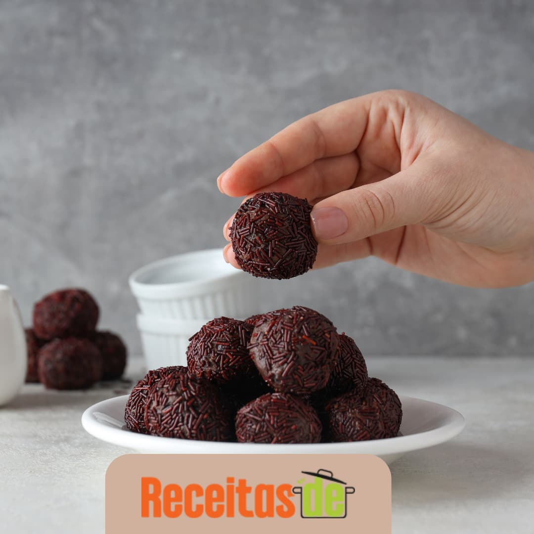 Receita de Brigadeiro Fitness (sem leite condensado)