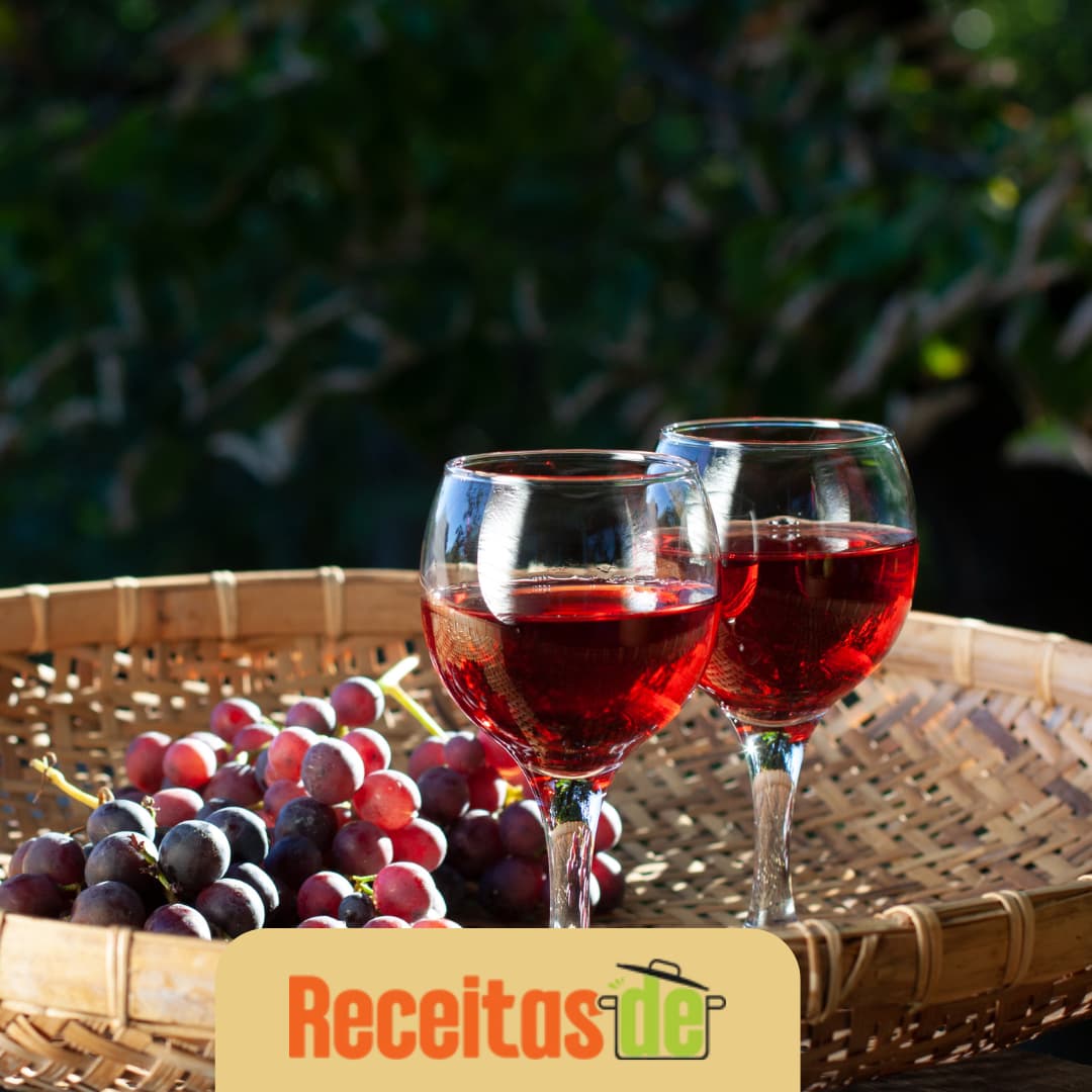 Receita de Delícia de Vinho Tinto com Frutas