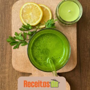 Receita de Suco Detox Verde Revitalizante