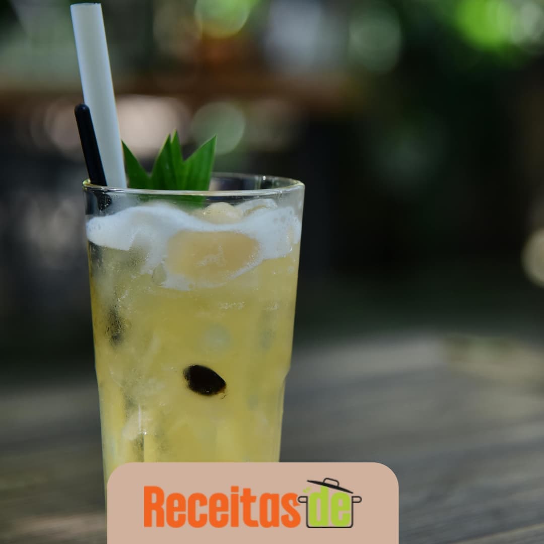 Receita de Suco Refrescante de Erva-Cidreira (1)