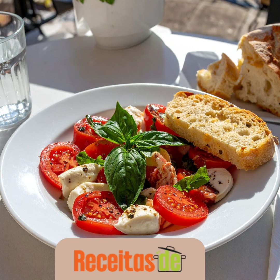 Salada Caprese Rápida (1)