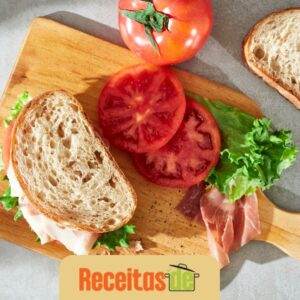 Sanduíche Integral com Tomates Assados