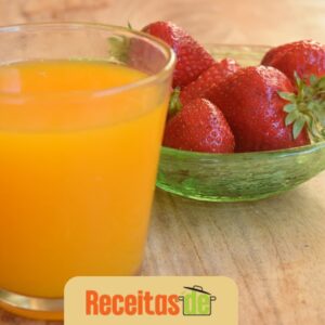 Suco Refrescante de Morango com Laranja