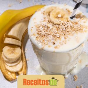Vitamina Reforçada de Banana com Aveia e Mel