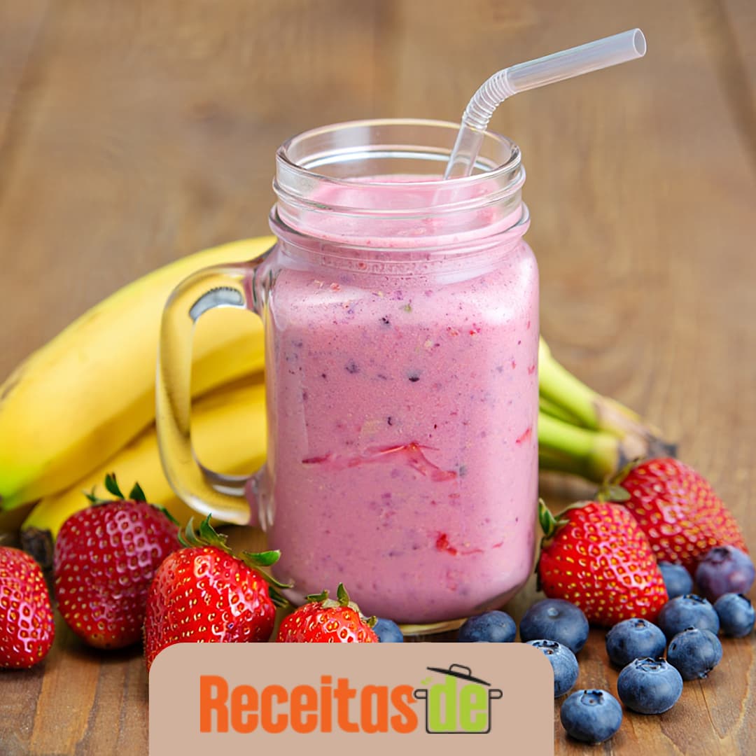 Vitamina de Frutas Vermelhas Energizante