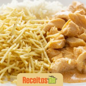 Estrogonofe de Frango Light com Arroz Integral Colorido