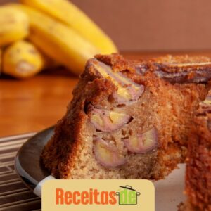 Torta Integral de Banana, Granola e Mel