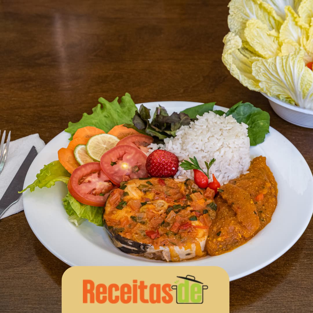 Moqueca de Filé de Merluza (1)
