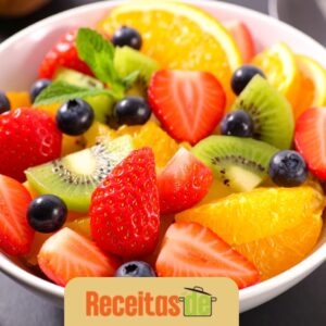 home 4 Salada de Frutas com Calda de Laranja